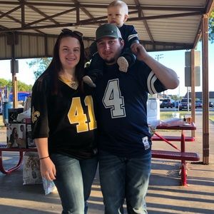 Meet your Posher, Cortney